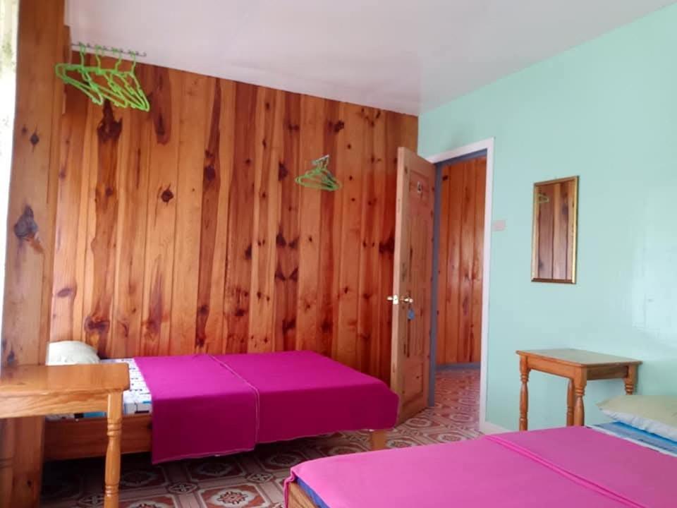 Hidden Hill Homestay