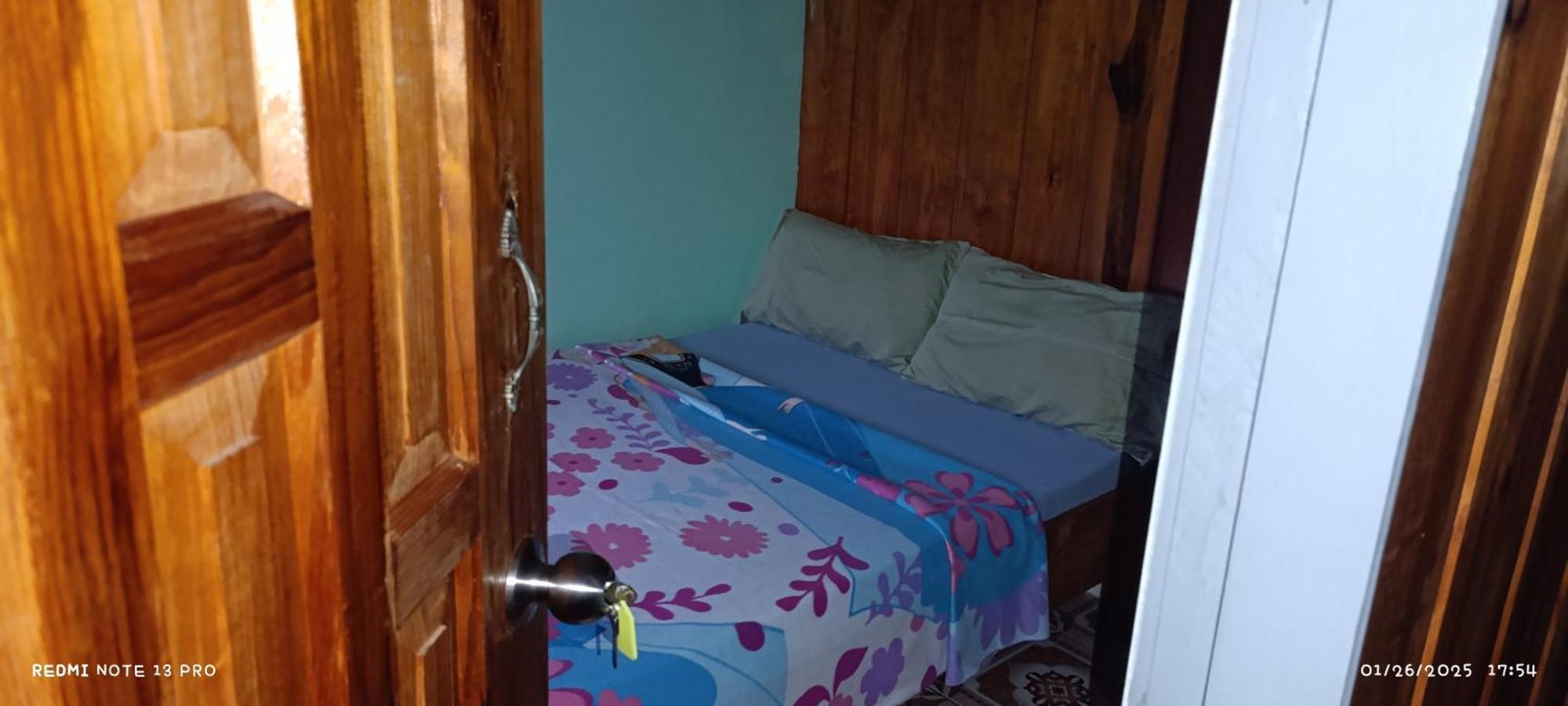 Hidden Hill Homestay *